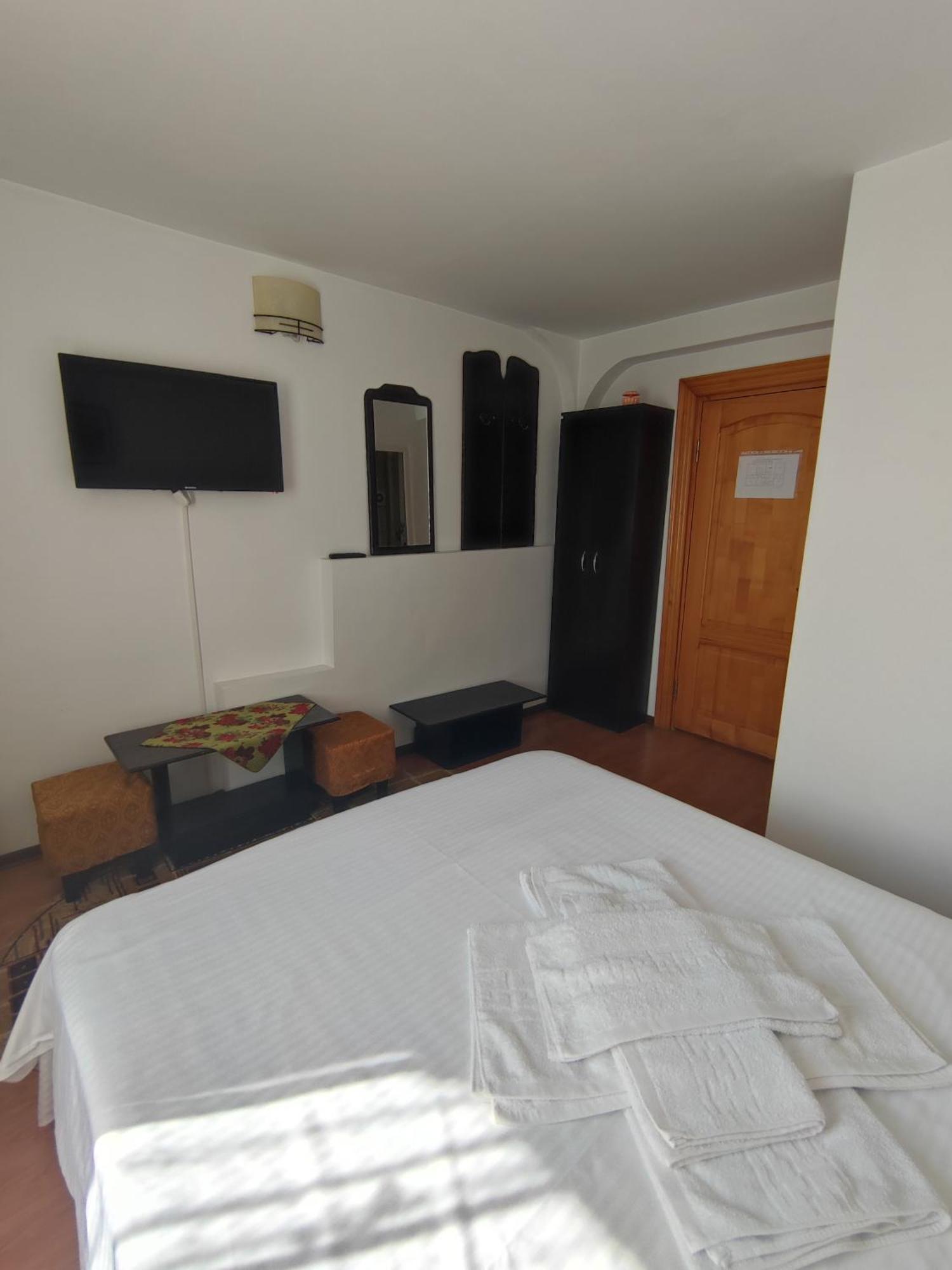 Camere de inchiriat EDELWEISS Dumbrava Roşie Esterno foto